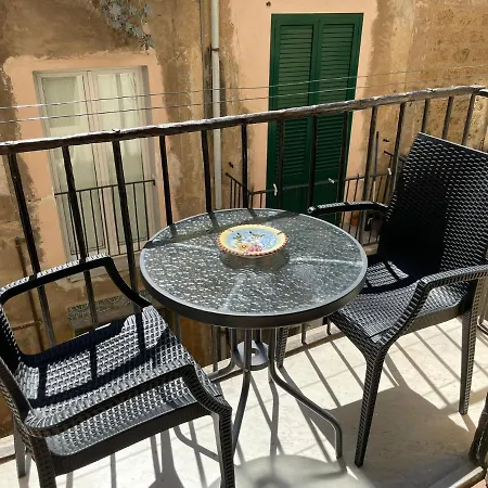 A Casa Di Elena Apartment Palermo Exterior photo